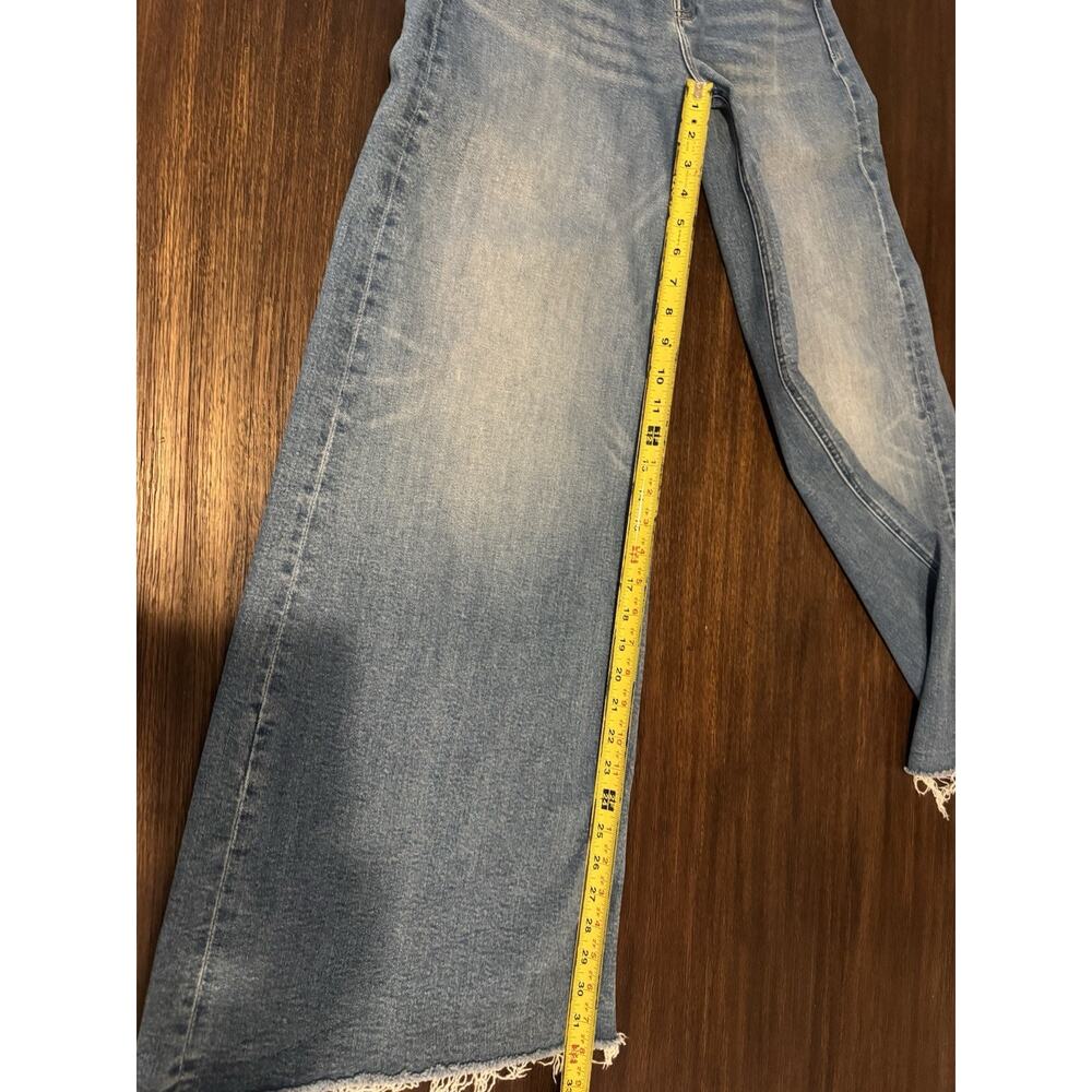 Mother Tomcat Swisher Sneak Fray Jeans Size 28 Blue Wide Leg Poppin' Wheelies - Picture 11 of 16